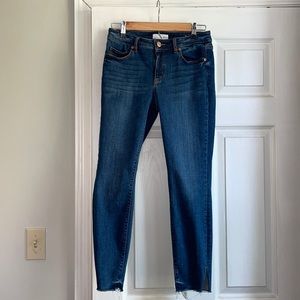 Loft Skinny Jeans w/ frayed and cut bottom-Sz 28/6